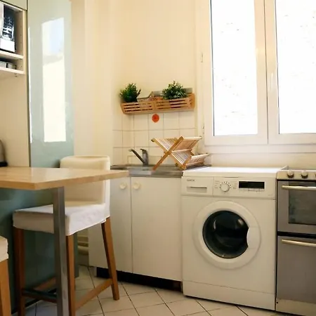 Superb Apt With Balcony Near The Moulin Rouge *