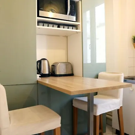 Appartement Superb Apt With Balcony Near The Moulin Rouge *